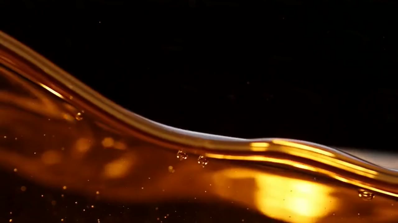 Sillage No. 1, Night Jasmine — the bottle at dusk